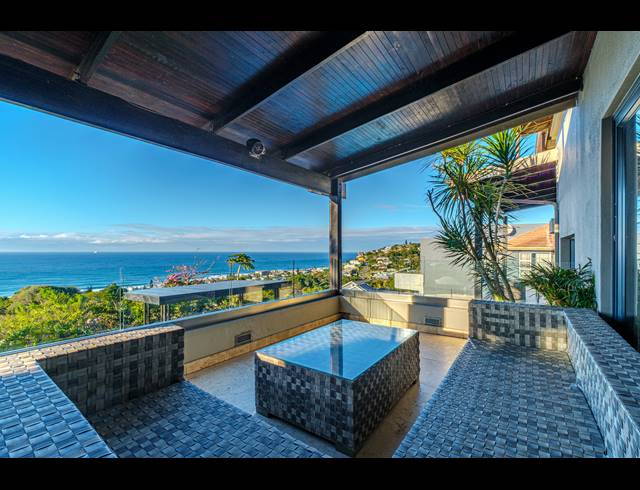 4 BEDROOM FREESTANDING FOR SALE IN BALLITO CENTRAL